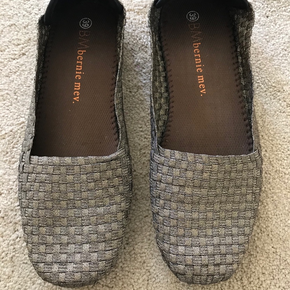 Bernie Mev gold loafers / flat shoes